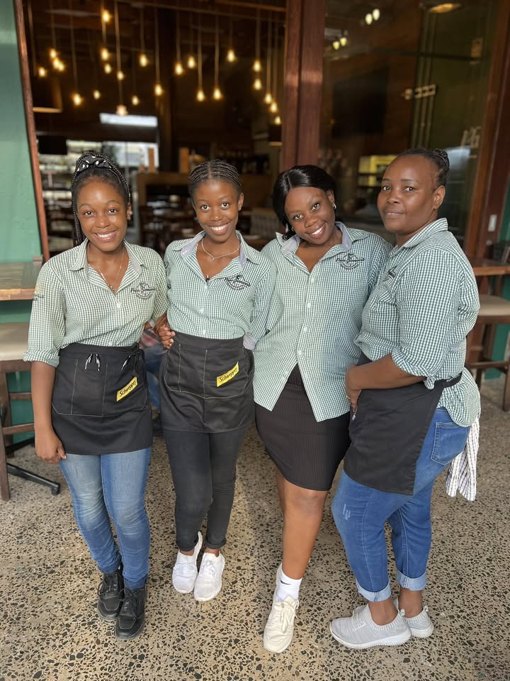 Papa Giovanni's Pizzeria & Grill, Hilcrest - Image 1