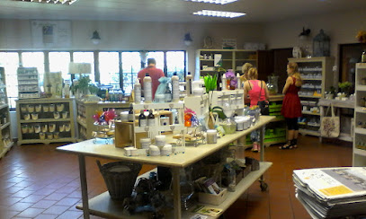 BAHATI HEALTH & INFO CENTRE, White River - Gallery